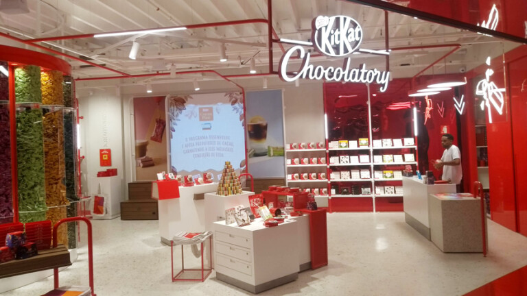 Kitkat Chocolatory inaugura com sistema da CISS