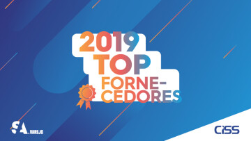 Fazer cada coisa com amor é ótimo, mas é ainda mais gratificante quando o reconhecimento bate à sua porta. É com grande orgulho que recebemos o reconhecimento nacional e por regiões através da pesquisa da SA Varejo. Uma grande dose de motivação, fruto do empenho de cada colaborador do time CISS. A SA Varejo é uma marca do CINVA (Centro de Inteligência e Negócios do Varejo) que gera e dissemina conhecimento exclusivo e relevante para o varejo de autosserviço. Sobretudo, ajuda redes varejistas e seus fornecedores a se conectar, para que obtenham relações mais efetivas, produtivas e rentáveis Esta edição traz os cinco principais fornecedores de cada categoria. Eles foram apontados por 3.118 varejistas de todo o País. Para chegar aos Top Fornecedores, foram somados os índices de lembrança de todas as marcas de cada indústria. As classificações da CISS como fornecedora de sistema de gestão para supermercado foram: Brasil - 4º Lugar Área I (AL, BA, CE, PB, PE, RN e SE) - 5º Lugar Área II (ES, MG e Interior de RJ) - 4º Lugar Área V (Interior de SP) - 5º Lugar Área VI (PR, SC e RS) - 2º Lugar Área VII (AC, AP, AM, MT, MS, DF, GO, MA, PA, PI, RO, RR e TO) - 1º Lugar Obrigado a todos que trabalham com amor todos os dias para que grandes conquistas como essa possam ser alcançadas.