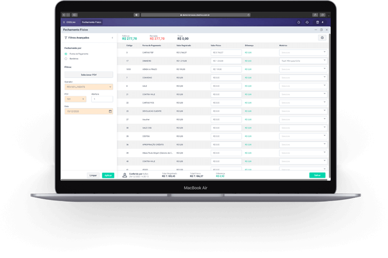 Notebook com tela de fechamento físico do sistema erp CISSLive